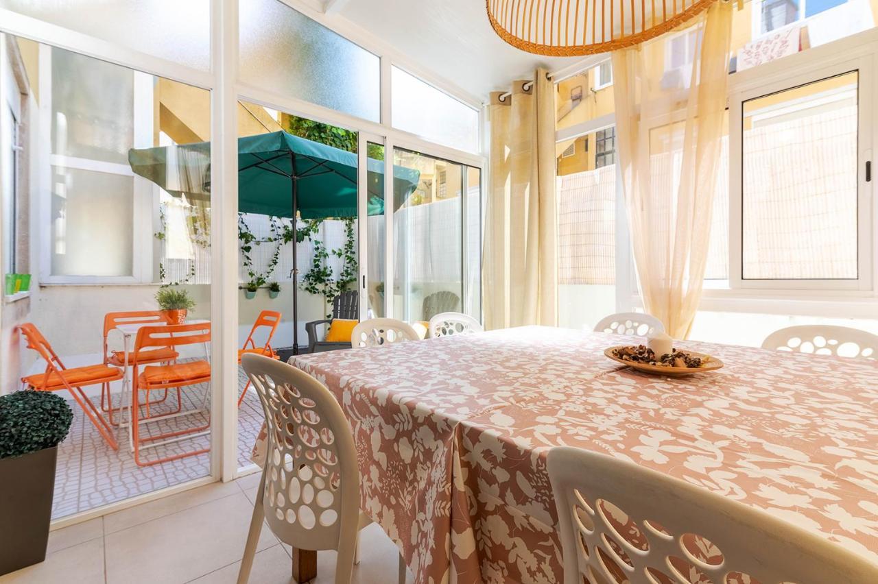 Alm- Spacious. Sunny. Patio. Quiet Area. Fast Wifi Лиссабон Экстерьер фото